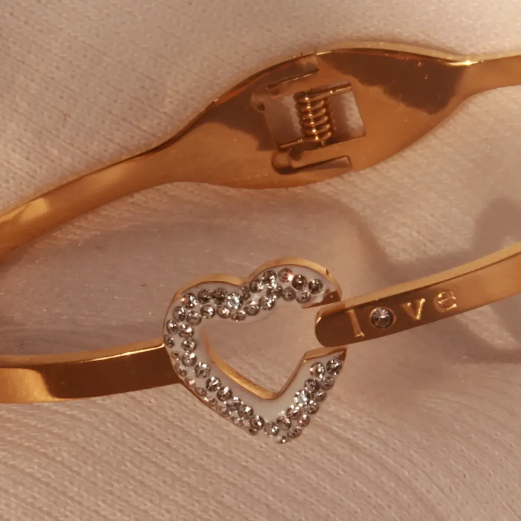 Loving Heart Bracelet